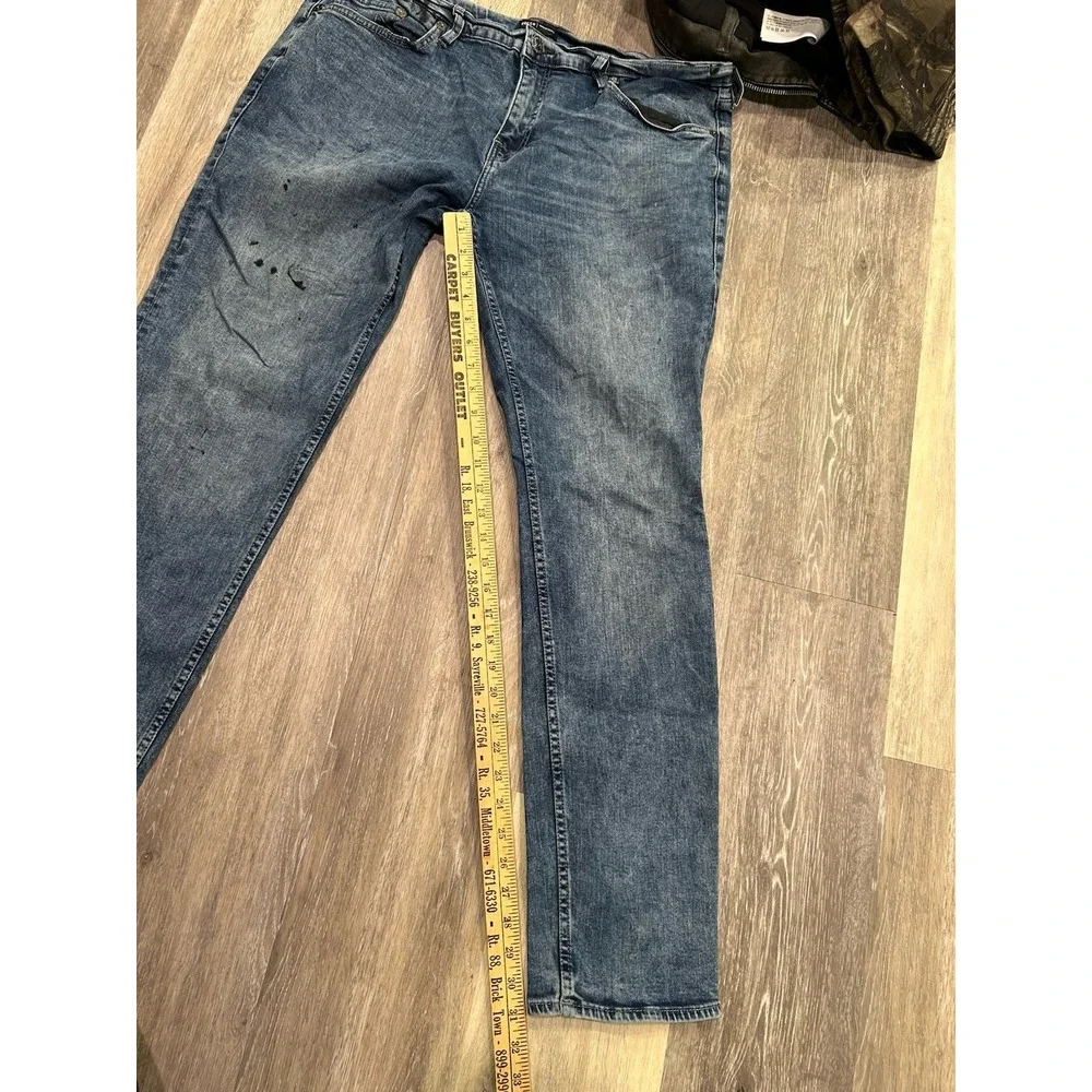 True Religion Rocco Relaxed Skinny Jeans‎ Distressed Medium Wash Mens Size 38x32